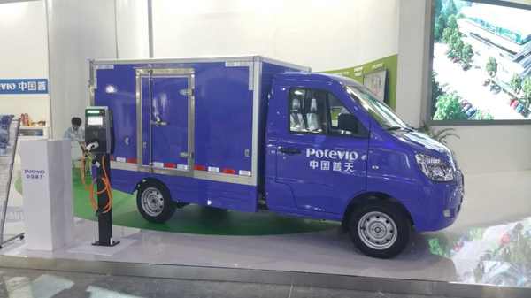 普天亮相廣州國(guó)際新能源、節(jié)能及智能汽車(chē)展(圖3) 普天亮相廣州國(guó)際新能源、節(jié)能及智能汽車(chē)展(圖3)