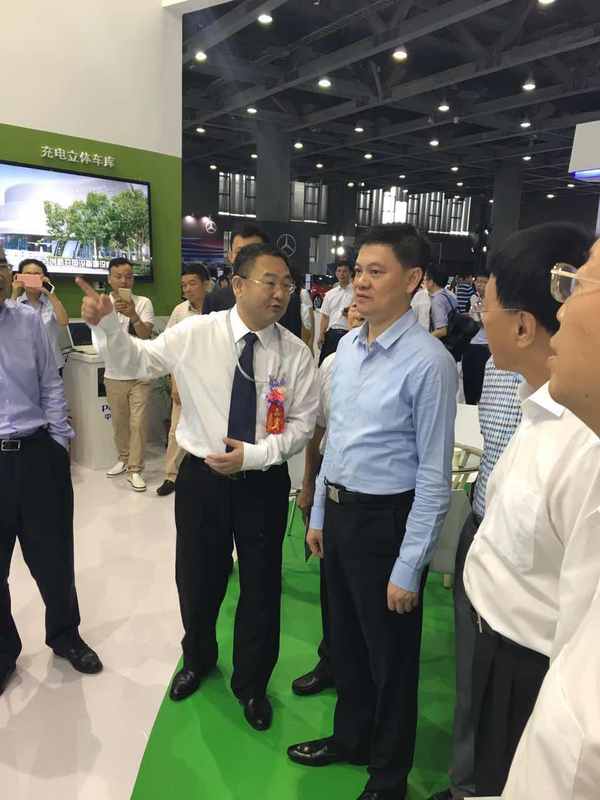 普天亮相廣州國(guó)際新能源、節(jié)能及智能汽車(chē)展(圖2) 普天亮相廣州國(guó)際新能源、節(jié)能及智能汽車(chē)展(圖2)