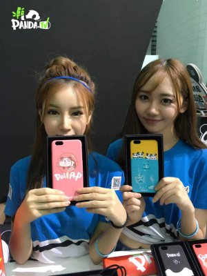 冰火碰撞 CJ最火日熊貓TV展臺(tái)迎來(lái)宿命對(duì)決(圖6) 冰火碰撞 CJ最火日熊貓TV展臺(tái)迎來(lái)宿命對(duì)決