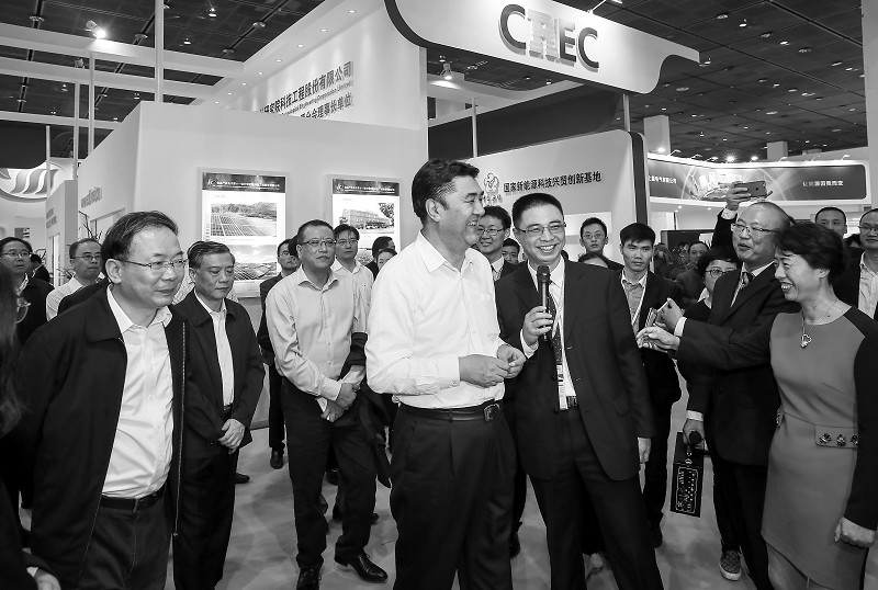 由無錫市貿促會、無錫市商務局等單位承辦的“第八屆中國（無錫）國際新能源大會暨展覽會”（CREC)將于11月3日~5日在無錫太湖國際博覽中心舉辦。