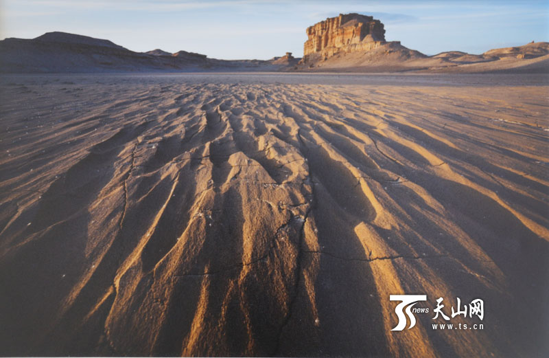 “發(fā)現(xiàn)絲路之美”影像成果展在新疆國際會展中心(圖1) “發(fā)現(xiàn)絲路之美”影像成果展在新疆國際會展中心(圖1)