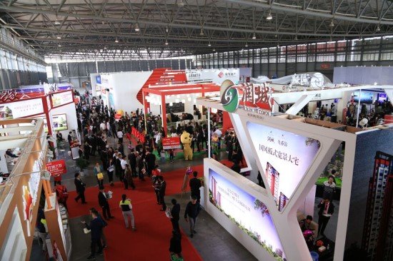 房交會(huì) “互聯(lián)網(wǎng)+”的工作思路模式運(yùn)用(圖1) 房交會(huì)就像Shopping mall “商品”從線下到“線上”