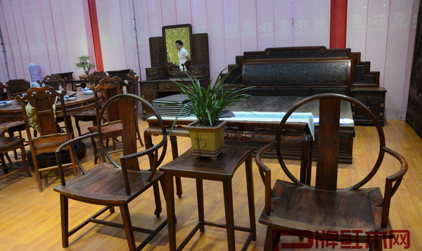 孔連紅木驚艷亮相深圳紅木展斬獲三項大獎(圖4)