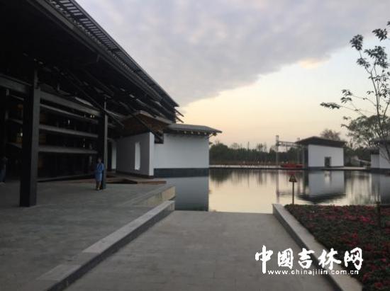 點擊圖片翻到下一頁>> 烏鎮互聯網國際會展中心一角_副本.jpg